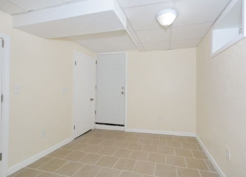 97 Floral St, Shrewsbury MA  01545-3225 exterior