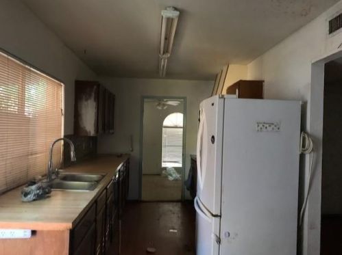 2817 Fern Gln Dr, Garland TX 75043-6103 exterior