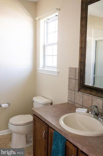 11 Highgrove Ct, West Deptford NJ 08086-3814 exterior