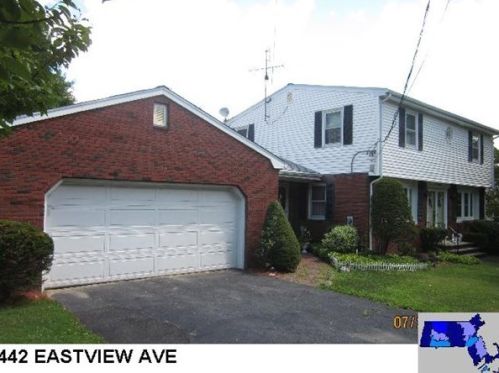 442 Eastview Ave, Fall River, MA 02726-3808