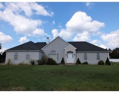 11 Charest Ln, Agawam MA  01001-3671 exterior