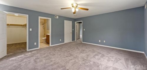 30 Whittier St, Carteret NJ  07008-2855 exterior