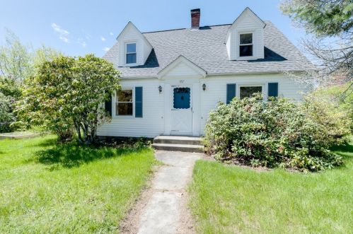 997 Main St, Holden, MA 01520-1513