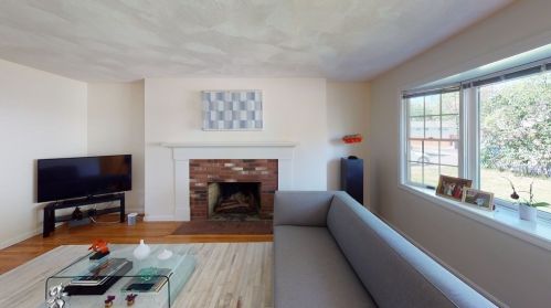 46 Troy Ln, Newton, MA 02468-1016