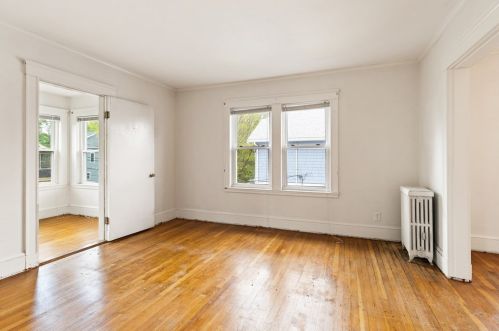 13 Edith St, Arlington MA 02474-8820 exterior