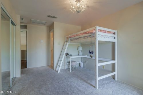 4013 Altadena Ave, Phoenix AZ 85029-3211 exterior