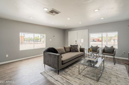 1307 Campbell Ave, Phoenix AZ  85013-2603 exterior