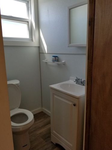 53 Almy St, Fall River MA 02720-2711 exterior