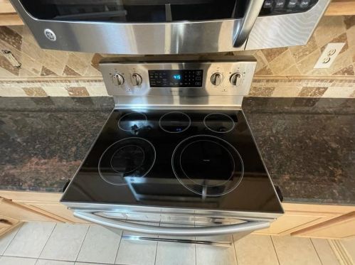 7113 Fallkirk Dr, Plano TX  75025-2078 exterior