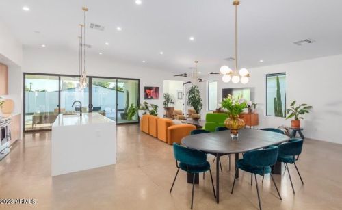 2205 Clarendon Ave, Phoenix AZ  85015-5436 exterior