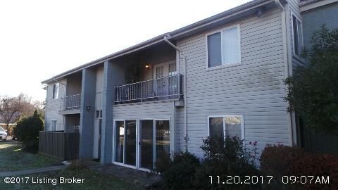 6302 Wisteria View Ln, Louisville, KY 40218-4793