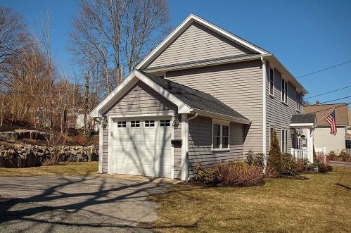 55 Hall Pl, Quincy, MA 02169-4024