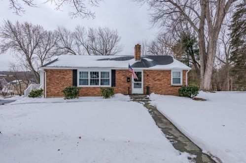 88 Standish St, Worcester MA 01604-3233 exterior