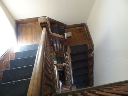 17 Upsala St, Worcester MA 01610-2027 exterior