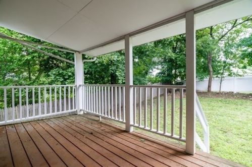 34 Trevore St, Quincy MA 02171-1127 exterior