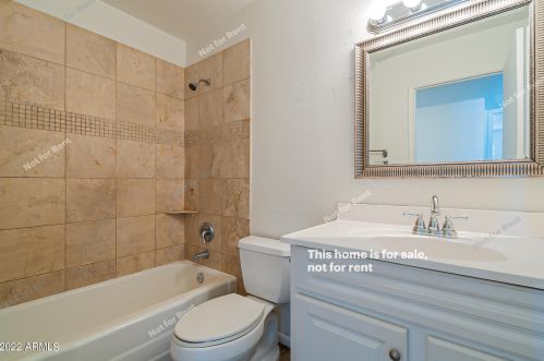 3030 Cactus Rd, Phoenix AZ 85029-2220 exterior