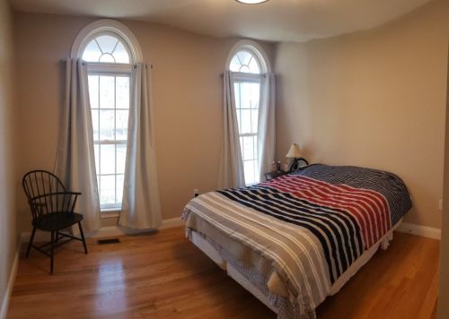 8 Clemmons St, Southborough MA  01772-1314 exterior