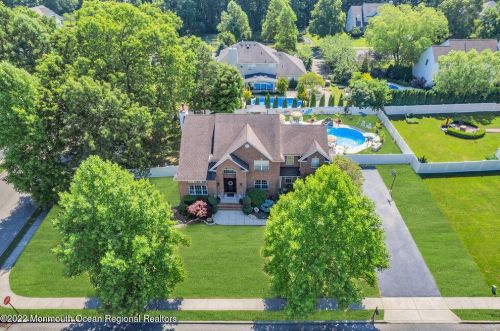 1 Highland Dr, Jackson Twp NJ 08527-1213 exterior