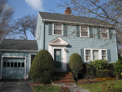 317 Parker St, Newton, MA 02459-2630