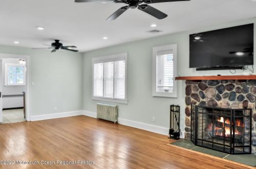 214 Cooper Rd, Tinton Falls, NJ 07701-6010