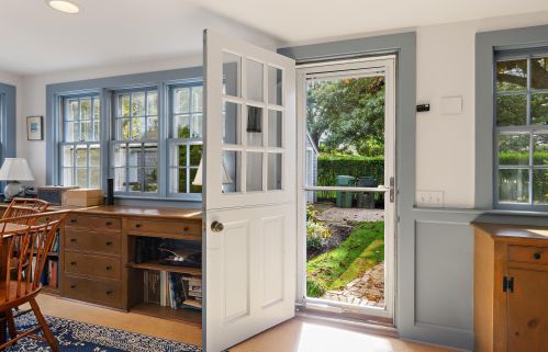 156 Chatham Bars Ave, Chatham MA 02633-2343 exterior