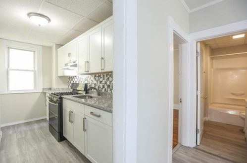 69 Lexington St, Lawrence MA 01841-2525 exterior