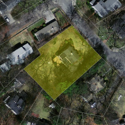 37 Dwhinda Rd, Newton MA  02468-1829 aerial view