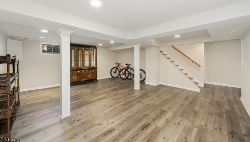 3 Arlyn Ln, Dover NJ 07869-4769 exterior