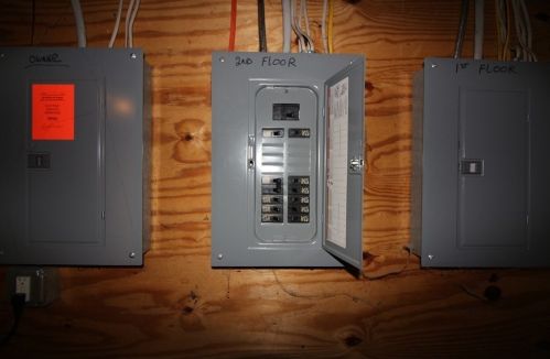 36 French St, Fall River MA 02720-3514 exterior