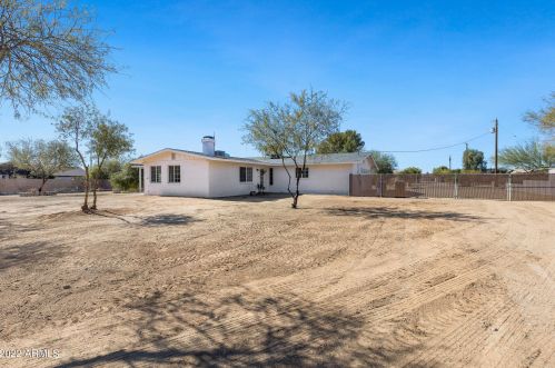 16801 43rd St, Phoenix AZ 85032-3319 exterior