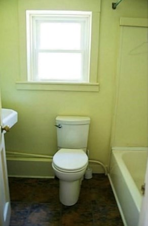 89 Fall Riv Ave, Seekonk MA 02771-5325 exterior