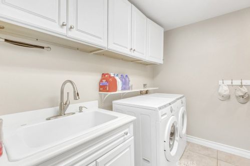 191 Wild Lilac, Irvine CA  92620-2831 exterior