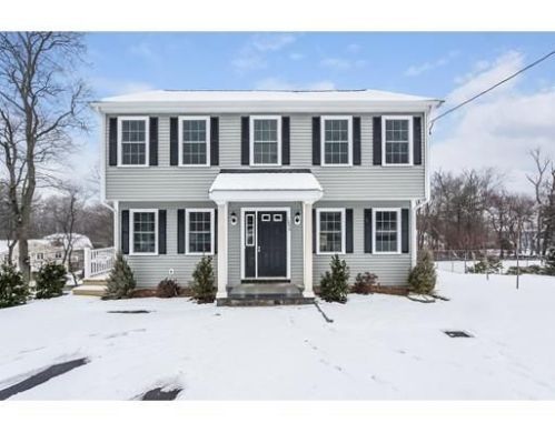 1099 Liberty St, Braintree MA  02184-8262 exterior