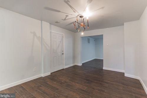 720 Carter Ave, West Deptford NJ  08096-1468 exterior