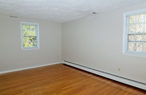 10 Foley Dr, Southborough MA 01772-1605 exterior