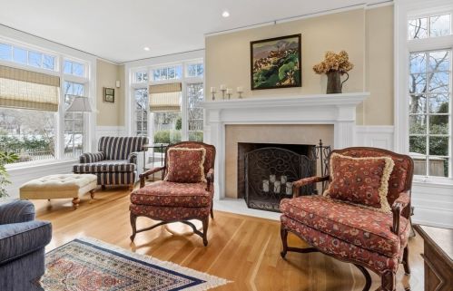 77 Windsor Rd, Newton MA 02468-1504 exterior