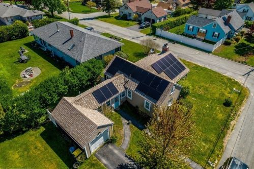 5 Roland Ave, Fall River MA  02726-2639 exterior