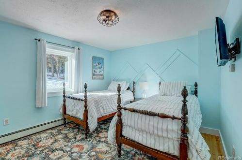 31551 Black Widow Dr, Conifer CO 80433-9614 exterior