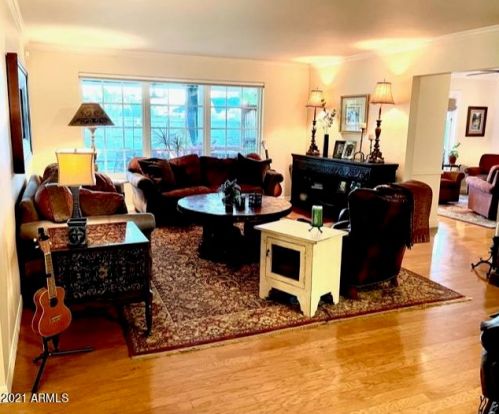 3421 Camelback Rd, Phoenix AZ 85033-1535 exterior