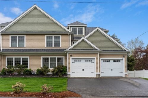 25 Oak Ave, Newton, MA 02465-1814