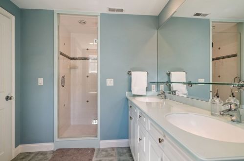 136 Village Ave, Dedham MA  02026-4224 exterior