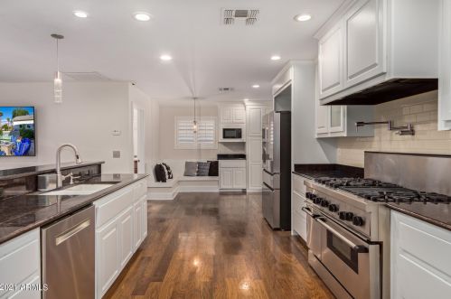 3429 Coolidge St, Phoenix AZ 85018-3425 exterior