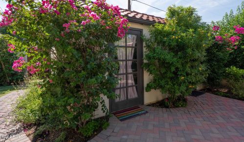 1815 11 Ave, Phoenix AZ 85021-4415 exterior