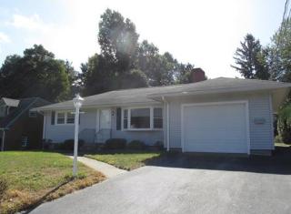 27 Montana Dr, Holden, MA 01520-2135
