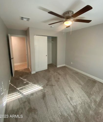 2221 27th St, Phoenix AZ 85008-4924 exterior