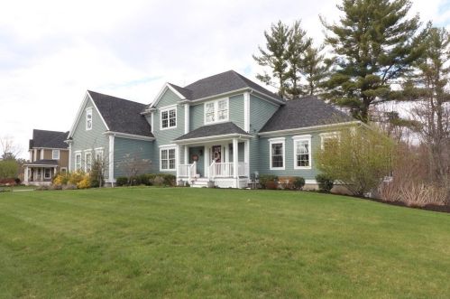 15 Little Meadow Way, North Reading, MA 01864-1476