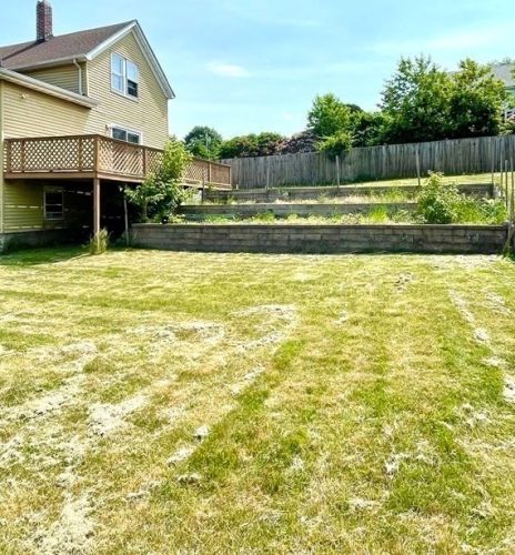 497 Smt St, Fall River MA 02724-1700 exterior