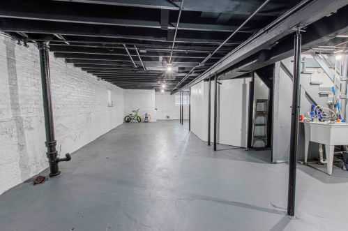 1509 Oak Park Ave, Forest View IL 60402-1340 exterior