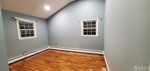 77 Jackson Ave, Carteret NJ  07008-1641 exterior