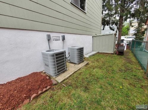 20 Midland Ave, Kearny NJ 07032-2783 exterior